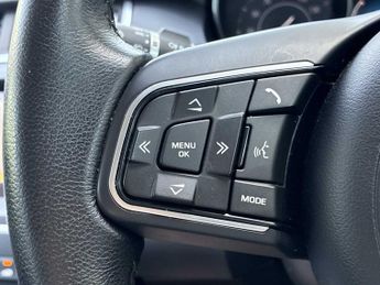 JAGUAR E-PACE 2.0 S 5Dr Auto