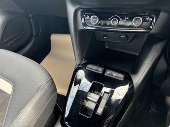 VAUXHALL CORSA 100Kw Ultimate 50Kwh 5Dr Auto [11Kwch]