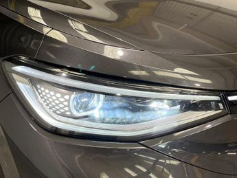 VOLKSWAGEN ID.4 Pro Performance 77Kwh Family Suv 5Dr Electric Auto (204 Ps)