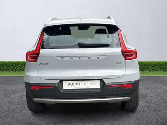 VOLVO XC40 1.5 T3 [163] Momentum 5Dr Geartronic