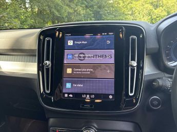 VOLVO XC40 2.0 B3P Core 5Dr Auto