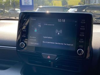 TOYOTA YARIS 1.5 Hybrid Design 5Dr Cvt