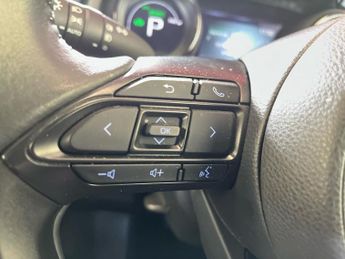 TOYOTA YARIS 1.5 Vvt-H Launch Edition Hatchback 5Dr Petrol Hybrid E-Cvt Euro 