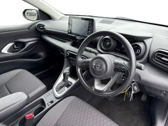 TOYOTA YARIS 1.5 Vvt-H Design Hatchback 5Dr Petrol Hybrid E-Cvt Euro 6 (S/S) 