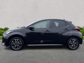 TOYOTA YARIS 1.5 Vvt-H Design Hatchback 5Dr Petrol Hybrid E-Cvt Euro 6 (S/S) 