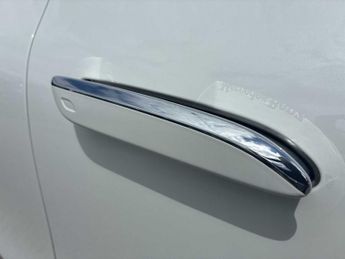 MERCEDES-BENZ EQE Eqe 300 180Kw Amg Line Premium 89Kwh 4Dr Auto