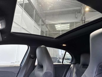 MERCEDES-BENZ A CLASS A180 Amg Line Premium Plus Edition 5Dr Auto