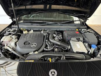 MERCEDES-BENZ A CLASS A200 Amg Line Executive Edition 5Dr Auto