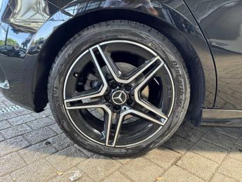 MERCEDES-BENZ A CLASS A200 Amg Line Executive Edition 5Dr Auto