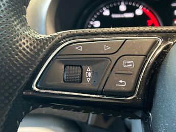 AUDI A3 1.0 Tfsi 30 Black Edition Saloon 4Dr Petrol S Tronic Euro 6 (S/S