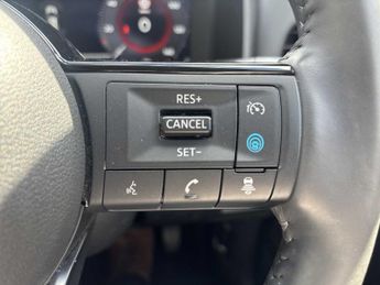 NISSAN X-TRAIL 1.5 E-Power 204 N-Connecta 5Dr Xtronic