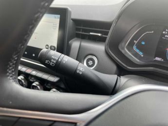 RENAULT CLIO 1.6 E-Tech Full Hybrid 145 Evolution 5Dr Auto