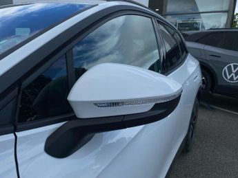 VOLKSWAGEN ID.4 Pro 77Kwh Match Suv 5Dr Electric Auto (286 Ps)