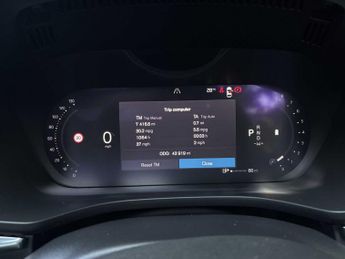 VOLVO XC60 2.0 B5P R Design 5Dr Awd Geartronic