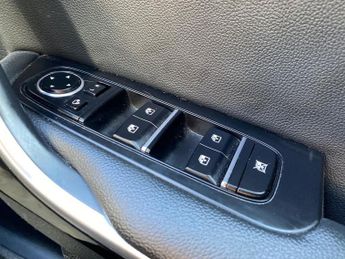 KIA CEED 1.5T Gdi Isg 138 Gt-Line 5Dr Dct