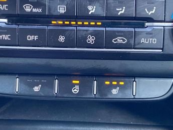 KIA CEED 1.5T Gdi Isg 138 Gt-Line 5Dr Dct