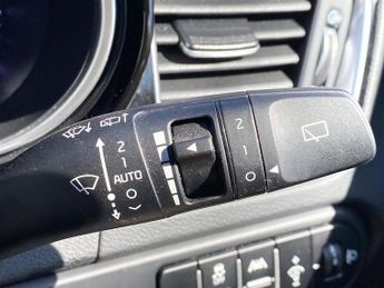 KIA CEED 1.5T Gdi Isg 138 Gt-Line 5Dr Dct