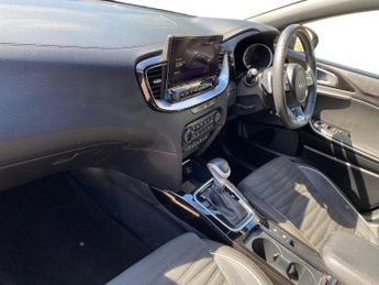 KIA CEED 1.5T Gdi Isg 138 Gt-Line 5Dr Dct