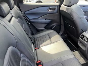NISSAN QASHQAI 1.3 Dig-T Mh 158 Tekna 5Dr Xtronic