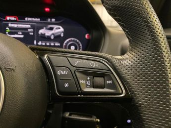 AUDI Q2 1.5 Tfsi Cod 35 S Line Suv 5Dr Petrol S Tronic Euro 6 (S/S) (150