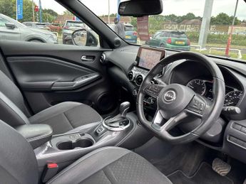 NISSAN JUKE 1.0 Dig-T 114 N-Connecta 5Dr Dct