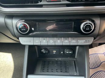 HYUNDAI KONA 1.0 Tgdi 48V Mhev Premium 5Dr