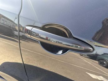 NISSAN JUKE 1.0 Dig-T 114 N-Connecta 5Dr Dct