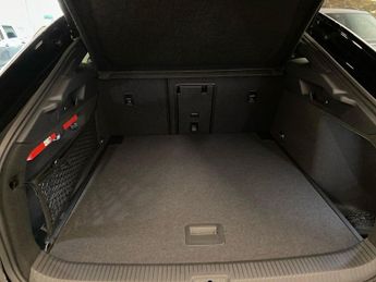 VOLKSWAGEN ID.7 Pro 77Kwh Match Plus Fastback 5Dr Electric Auto (286 Ps)