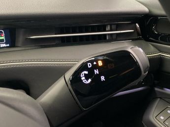 VOLKSWAGEN ID.7 Pro 77Kwh Match Plus Fastback 5Dr Electric Auto (286 Ps)