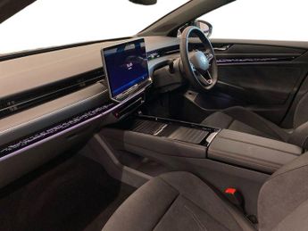 VOLKSWAGEN ID.7 Pro 77Kwh Match Plus Fastback 5Dr Electric Auto (286 Ps)