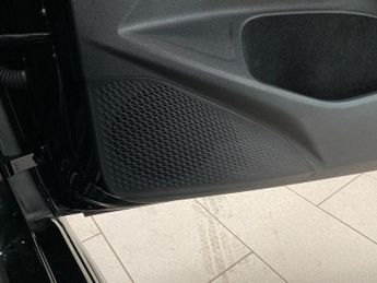 VOLKSWAGEN GOLF 1.5 Etsi Mhev R-Line Hatchback 5Dr Petrol Hybrid Dsg Euro 6 (S/S