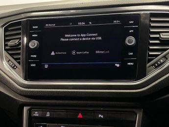 VOLKSWAGEN T-ROC 1.5 Tsi Gpf Evo Sel Suv 5Dr Petrol Dsg Euro 6 (S/S) (150 Ps)