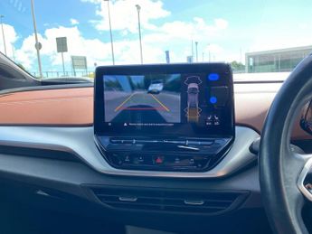 VOLKSWAGEN ID.4 Pro Performance 77Kwh Family Suv 5Dr Electric Auto (204 Ps)