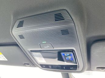 VOLKSWAGEN ID.3 Pro 58Kwh Life Hatchback 5Dr Electric Auto (145 Ps)