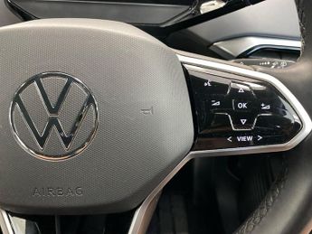 VOLKSWAGEN ID.4 Pure 52Kwh Life Suv 5Dr Electric Auto (148 Ps)