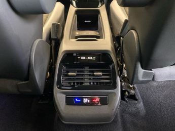 VOLKSWAGEN ID.5 Pro 77Kwh Style Suv 5Dr Electric Auto (174 Ps)