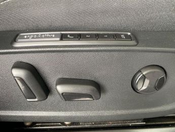 VOLKSWAGEN ID.3 150Kw Tour Pro S 77Kwh 5Dr Auto