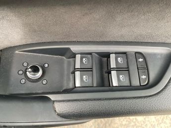 AUDI Q5 2.0 Tdi 40 S Line Suv 5Dr Diesel S Tronic Quattro Euro 6 (S/S) (