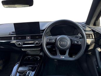 AUDI A4 2.0 Tdi 35 Black Edition Saloon 4Dr Diesel S Tronic Euro 6 (S/S)