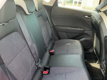 RENAULT CAPTUR 1.6 E-Tech Full Hybrid 145 Techno 5Dr Auto