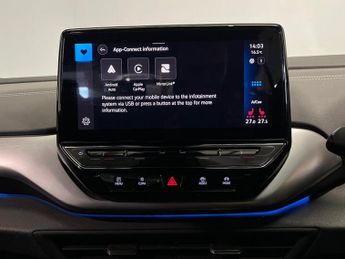 VOLKSWAGEN ID.4 Pure 52Kwh Life Suv 5Dr Electric Auto (148 Ps)