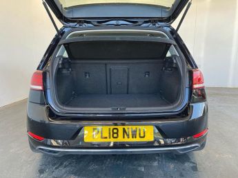 VOLKSWAGEN GOLF 1.5 Tsi Evo Bluemotion Tech Se Nav Hatchback 5Dr Petrol Dsg Euro