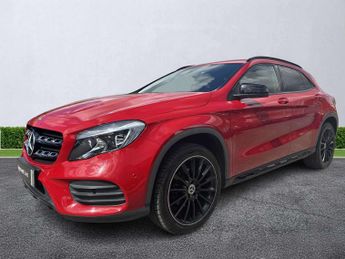 MERCEDES-BENZ GLA Gla 200 Amg Line Executive 5Dr Auto