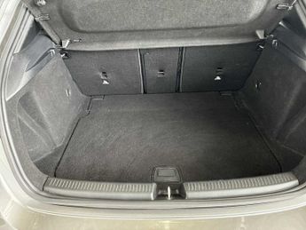 MERCEDES-BENZ A CLASS A180D Amg Line Executive 5Dr Auto