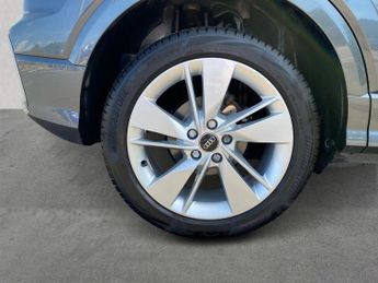 AUDI Q2 Q2 S Line 35 Tfsi 150 Ps S Tronic