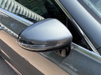 MERCEDES-BENZ E CLASS E300 Amg Line Premium 2Dr 9G-Tronic