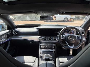 MERCEDES-BENZ E CLASS E300 Amg Line Premium 2Dr 9G-Tronic