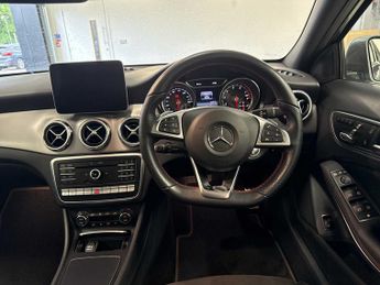 MERCEDES-BENZ GLA Gla 250 4Matic Amg Line Premium Plus 5Dr Auto