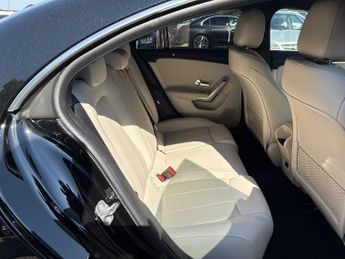 MERCEDES-BENZ CLA Cla 200 Sport Executive 4Dr Tip Auto