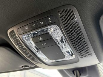 MERCEDES-BENZ GLA Gla 200 Amg Line Executive 5Dr Auto